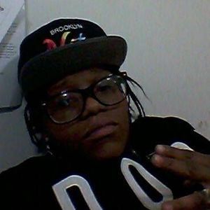 Meet your Posher, Shia